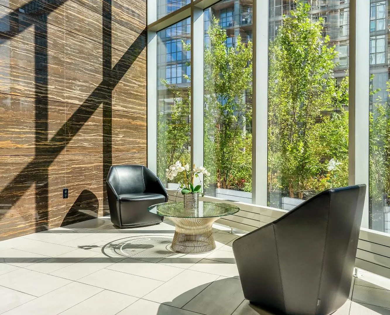 Modern One Bedroom And Den Condo By Cn Tower Toronto 0*,